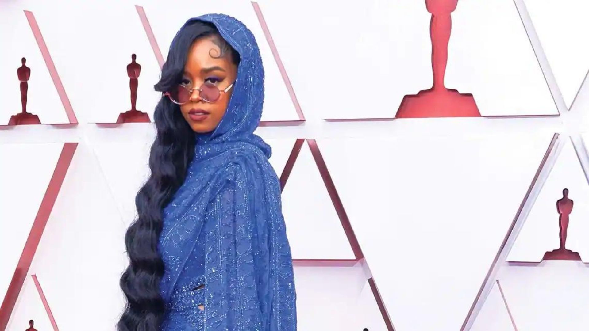 H.E.R’s Oscar dress had all-over hand-embroidery done by Indian artisans