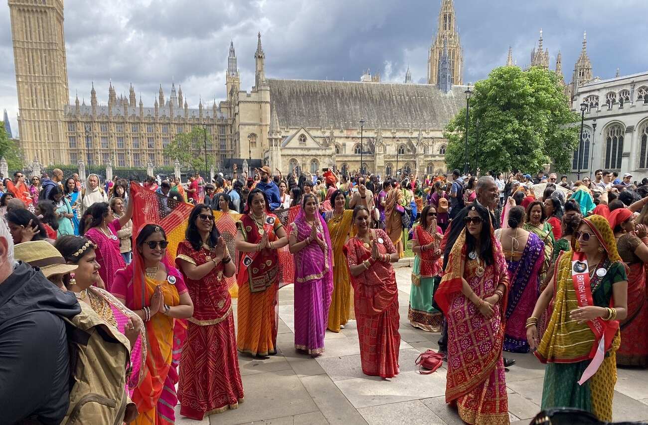 London saree walkathon