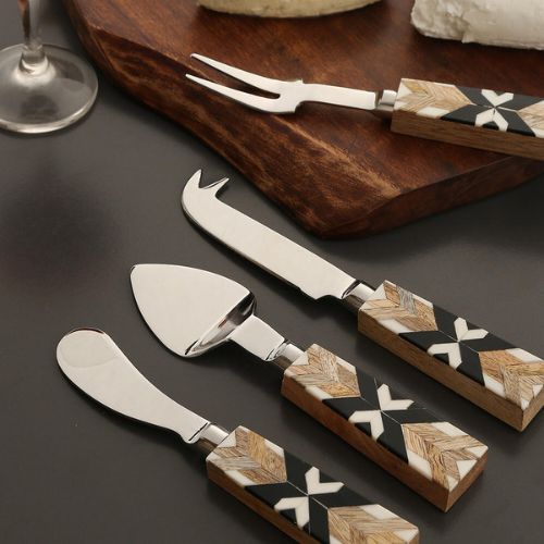 Metal casted stainless steel cheese cutlery
