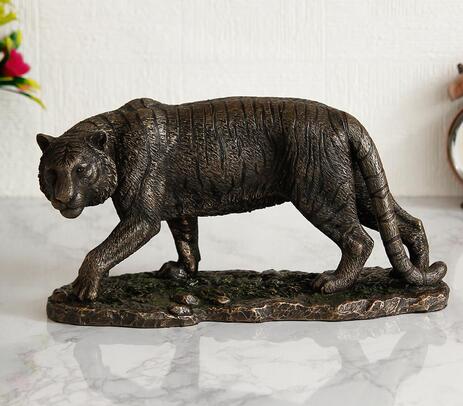 Handcrafted royal tiger cold cast bronze resin decorative figurine showpiece