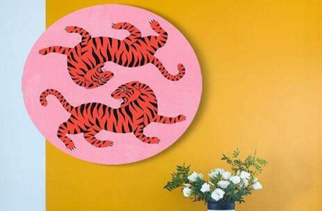 Digitally printed yin and yang tiger king canvas