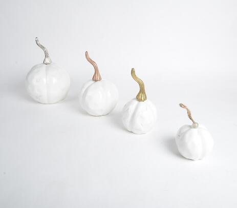 Handmade wood & metal pumpkin showpieces