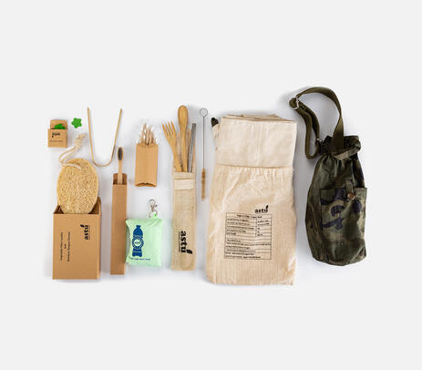 Eco-friendly zero-plastic travel kit