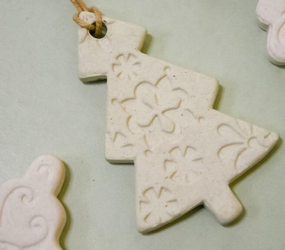 Ceramic christmas tree ornaments