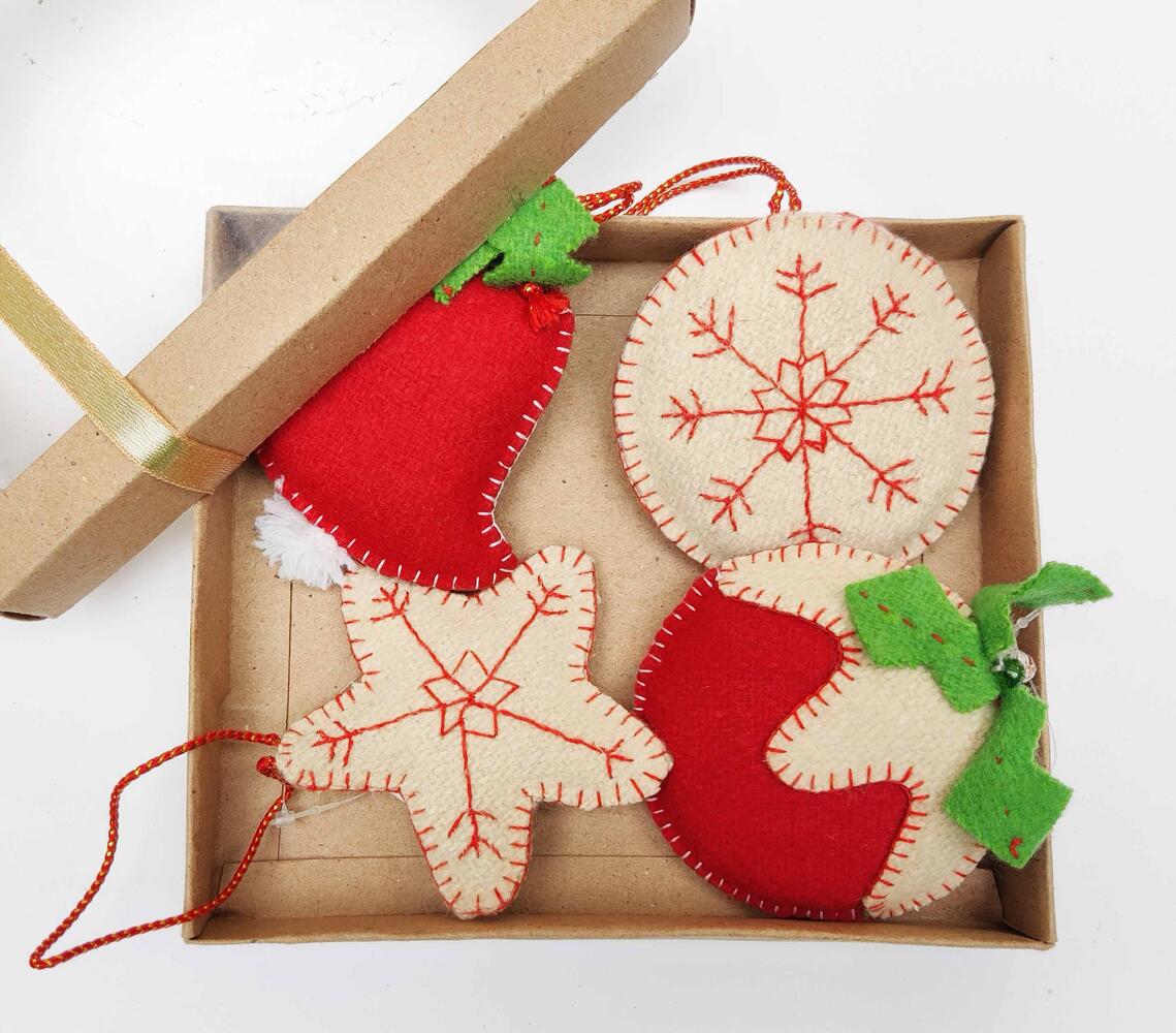Hand-stitched woolen Christmas ornament set