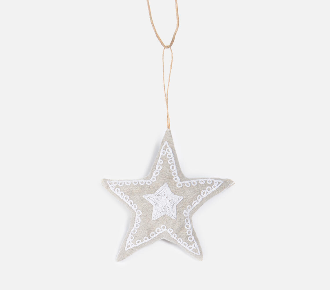 Embroidered star-shaped hanging decor
