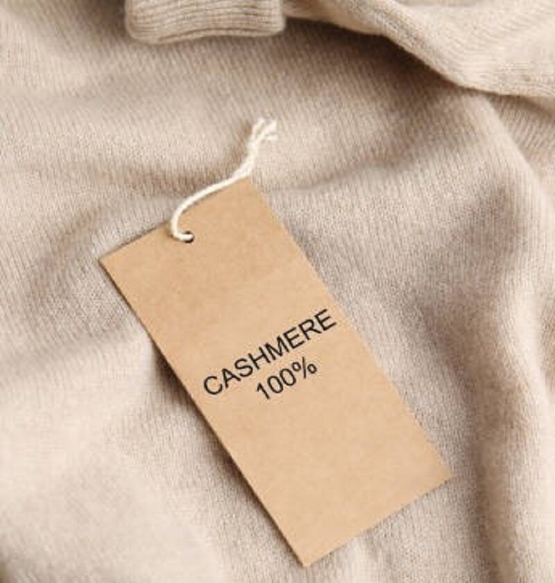 A 100% cashmere tag