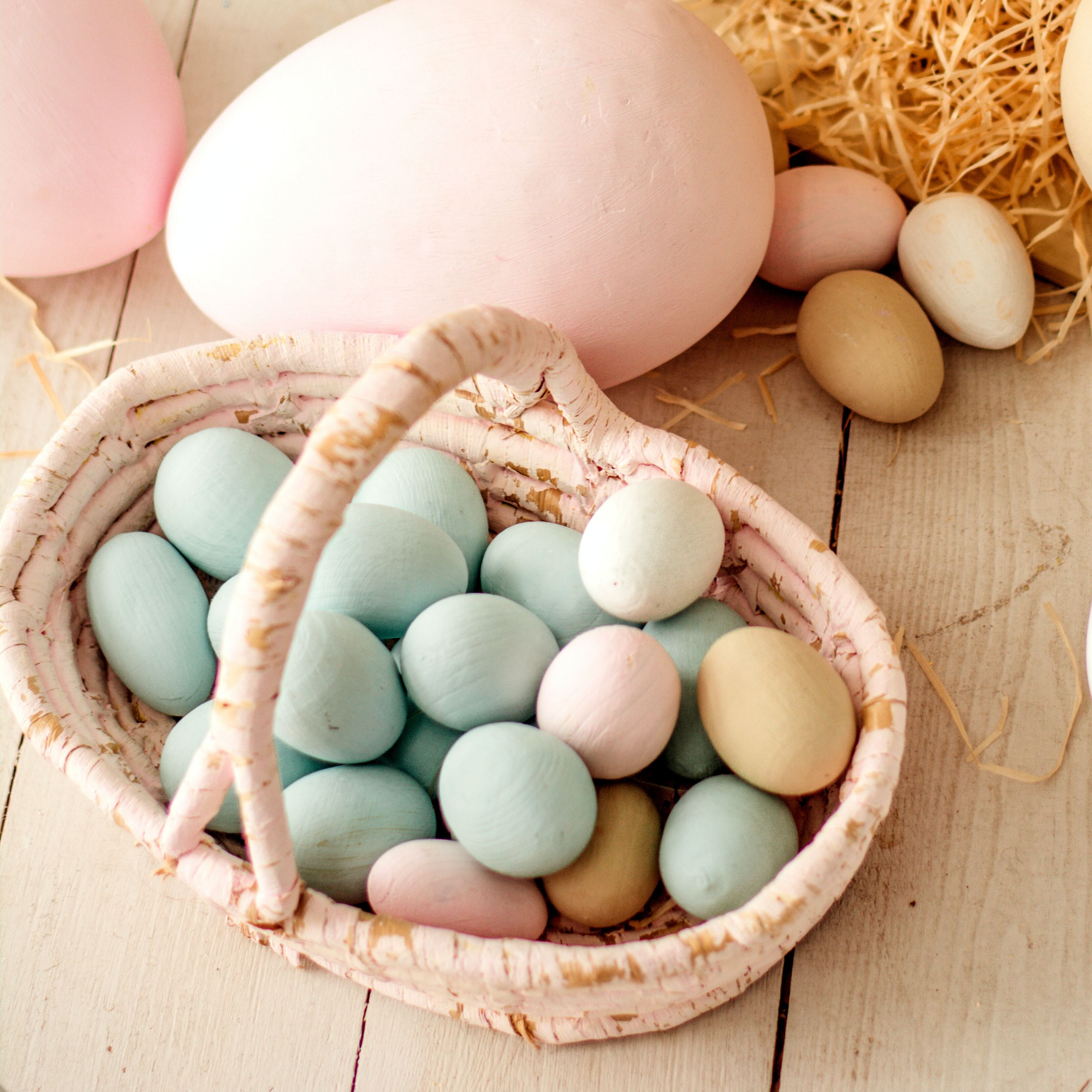 pastel-toned dyed eggs