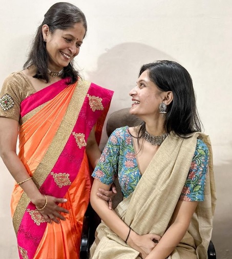 Minakshi & Aishwarya Jhawar