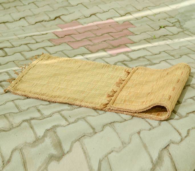 Handwoven kauna grass craft yoga mat