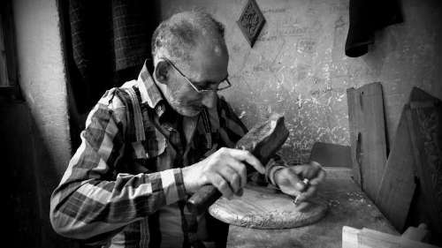 Kashmir walnut wood carving