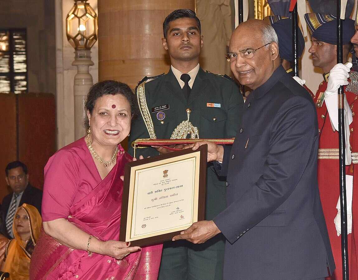 The President, Shri Ram Nath Kovind presenting the Nari Shakti Puruskar for the year 2018 to Ms. Lalita Vakil, on the occasion of the International Womens Day, at Rashtrapati Bhavan, in New Delhi on March 08, 2019.