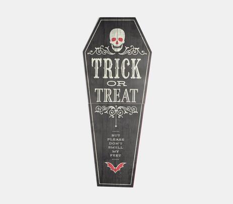 Trick or treat porch sign