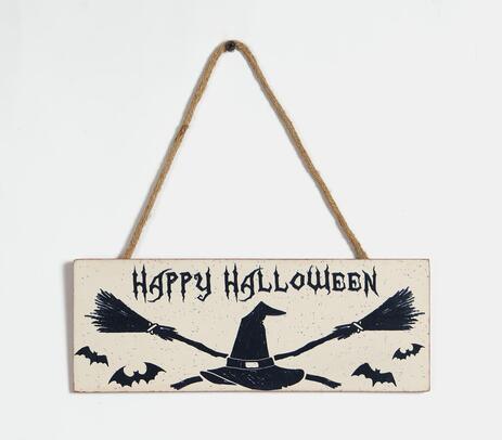 Typographic halloween wall hanging