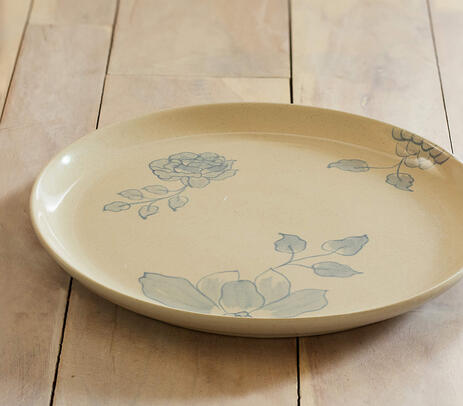 Ceramic dinner plate