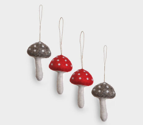 Handmade felt small mushroom (set of 4)