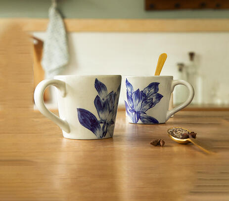 Ink lily ceramic coffee mugs (set of 2)
