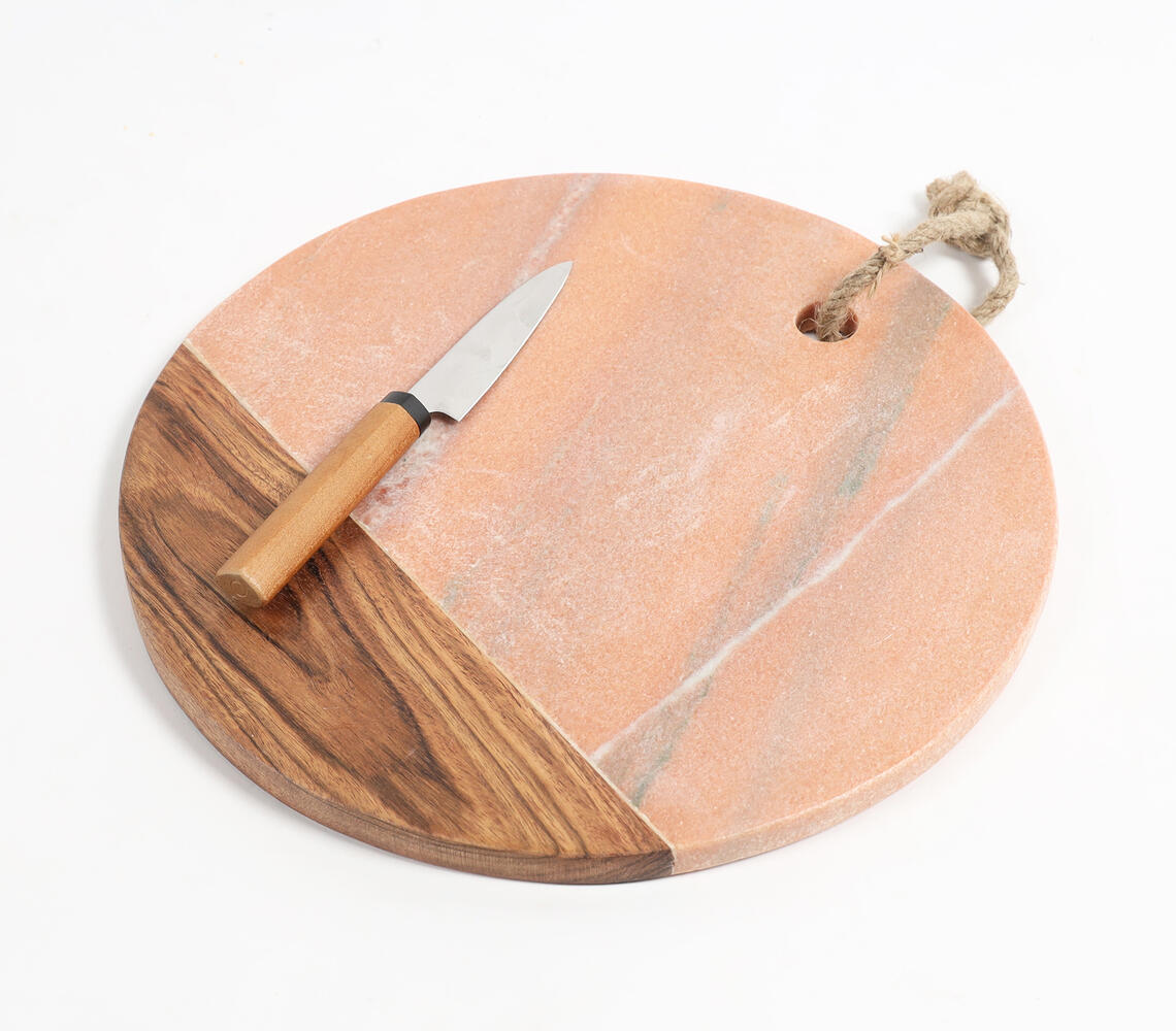 Round marble textured cheeseboard